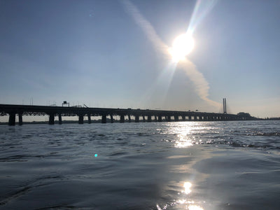 THE SAMUEL-DE CHAMPLAIN BRIDGE KAYAK CROSSING (GUIDED)