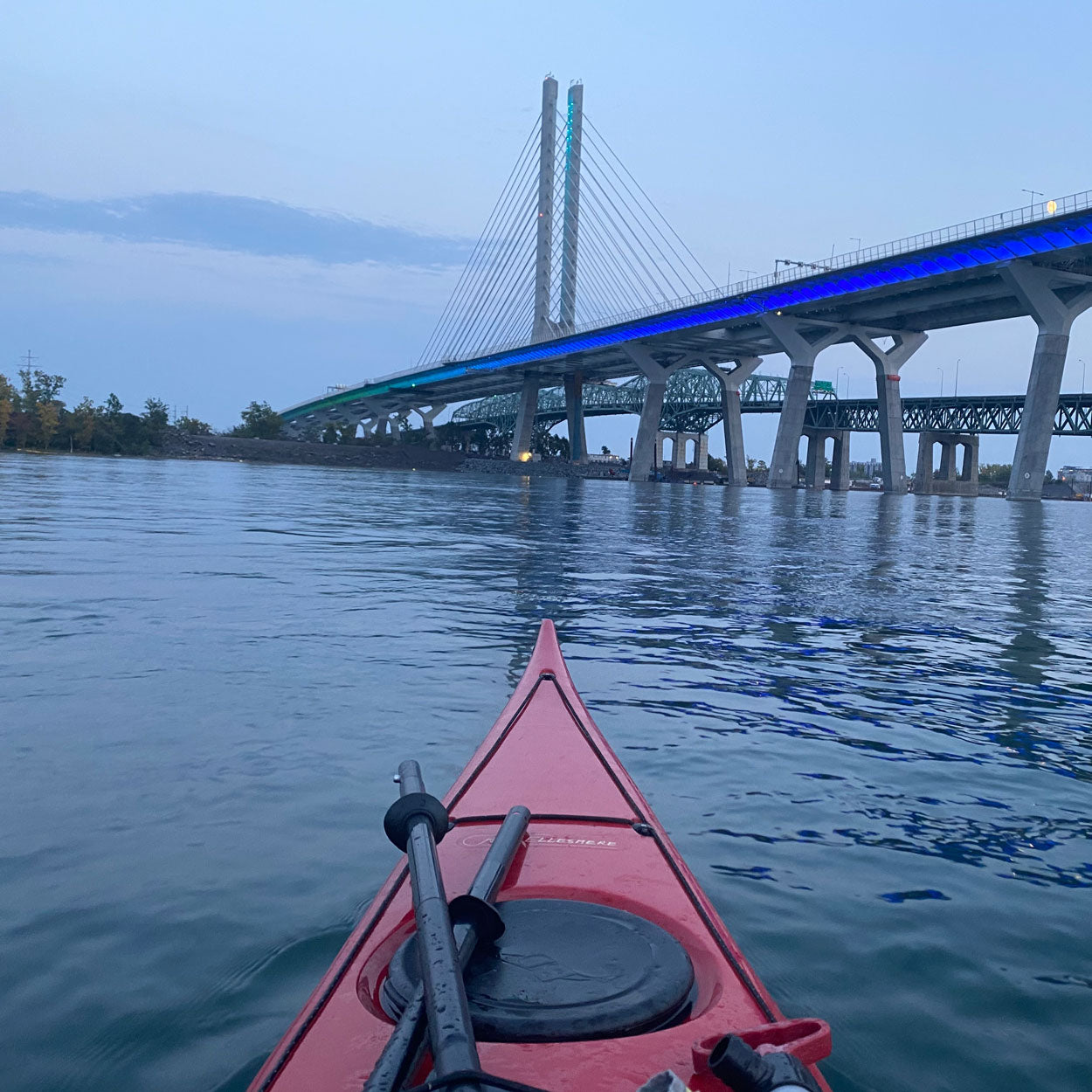 DESCENTE fleuve Saint-Laurent 8 KM PONT SAMUEL-DE CHAMPLAIN (GUIDÉE)